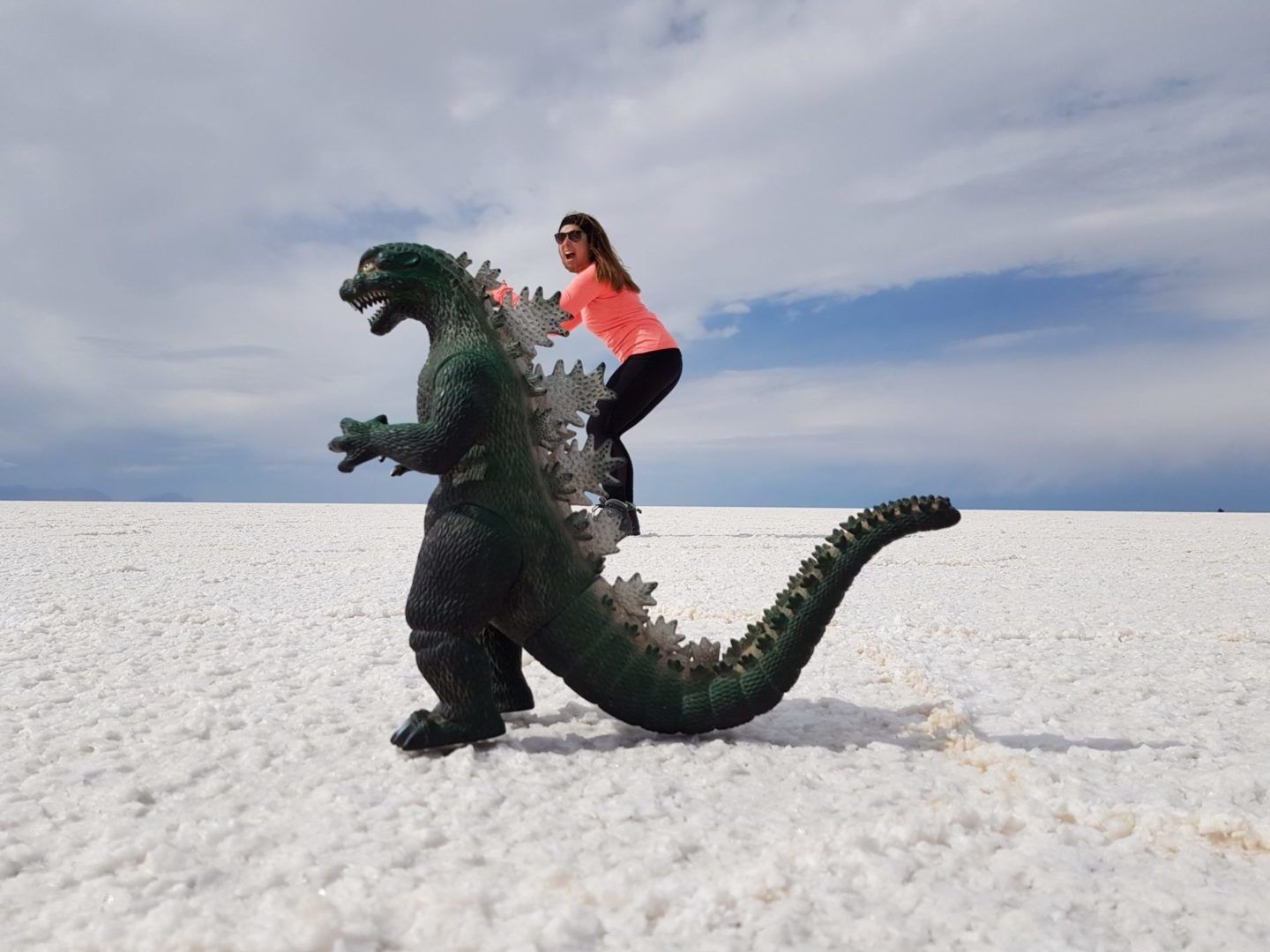 Photo perspective dans le désert de sel d'Uyuni